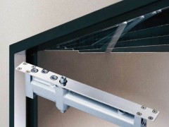 日本RYOBI(良明)利优比闭门器 COU-153